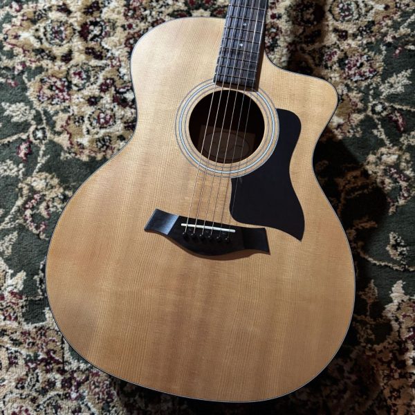 Taylor 114ce-Walnut 2017<br />
<br />
¥121,400 