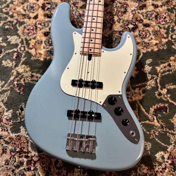 Addictone JB model<br />
<br />
¥219,980 