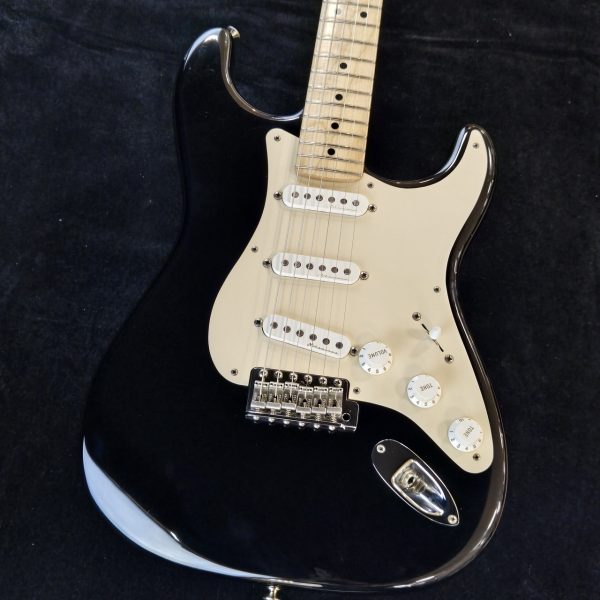Fender Eric Clapton Stratocaster - Black<br />
<br />
<br />
¥198,000 