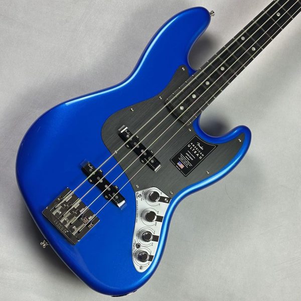 【新品】<br />
Fender American Ultra II Jazz Bass , Ebony Fingerboard, Noble Blue/≒4.45kg<br />
¥ 374,000 