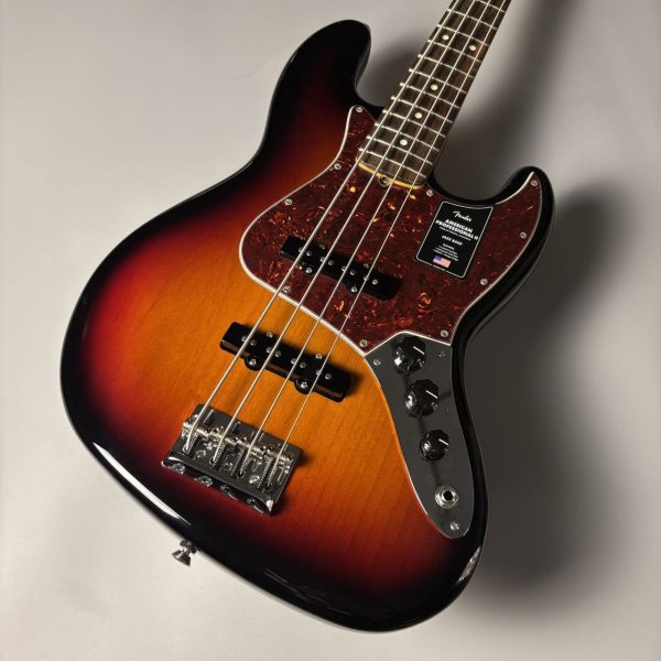 【新品】<br />
Fender American Professional II Jazz Bass 3-Color Sunburst<br />
￥295,900 