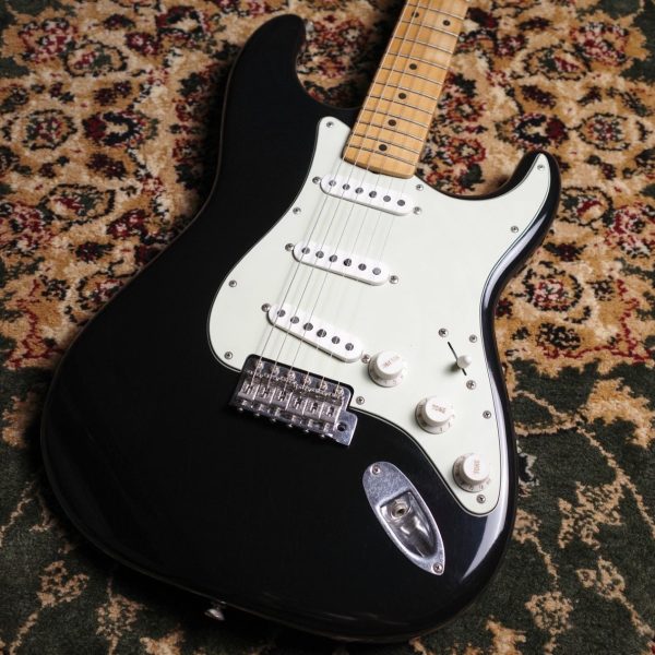 【新品】<br />
Fender Limited Edition Vintera II Road Worn 60s Stratocaster Maple Black【3.49kg】<br />
<br />
¥269,500 