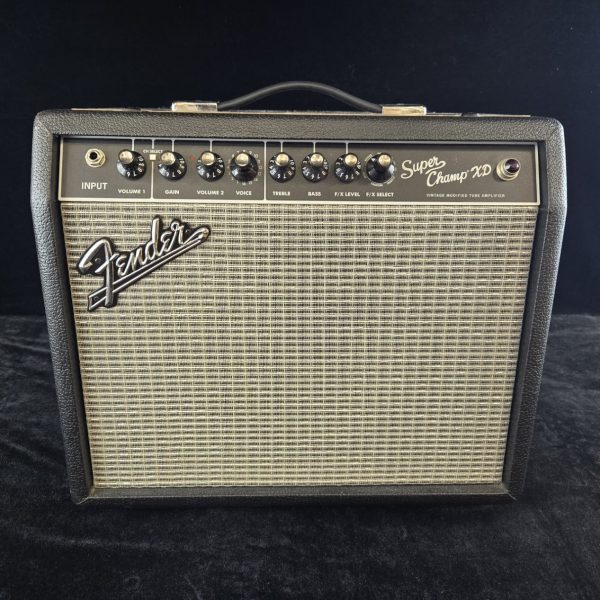 Fender Super Champ XD<br />
<br />
<br />
¥27,500 