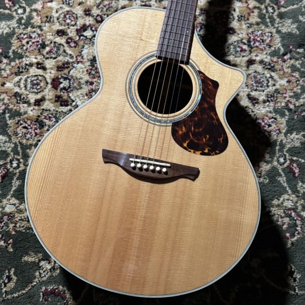 HISTORY NT-C3/2020 Natural<br />
<br />
¥ 118,000