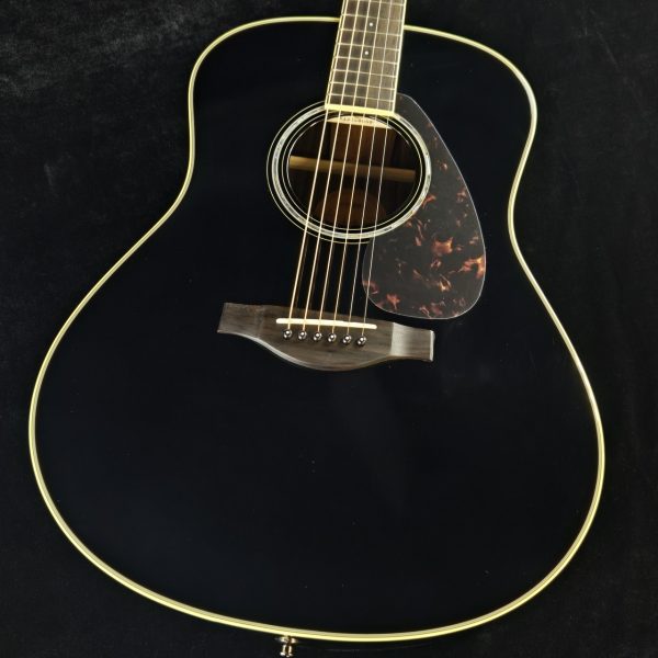 YAMAHA LL6 ARE - Black<br />
<br />
<br />
¥39,800 