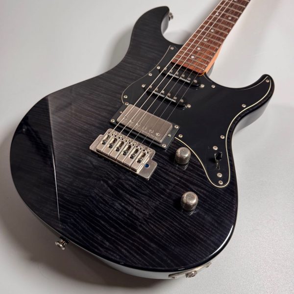 YAMAHA PACIFICA612VⅡFM【現物画像】<br />
<br />
<br />
¥64,800 