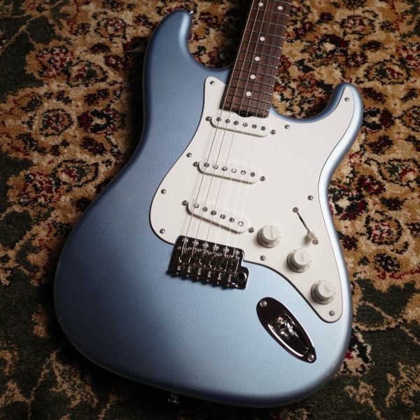 Don Grosh NOS Retro ALD/R MH Ice Blue Metallic<br />
<br />
¥730,000 
