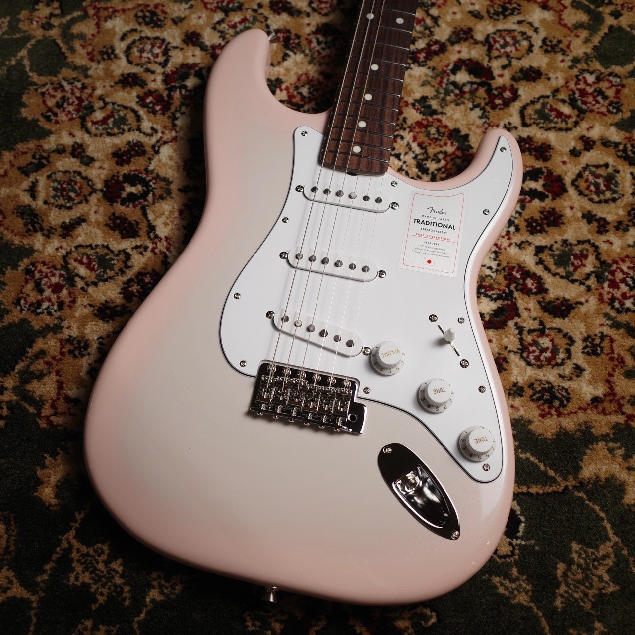 新品Fender Made in Japan Traditional 2025 Collection 60s Stratocaster Rosewood Fingerboard Stardust Pink