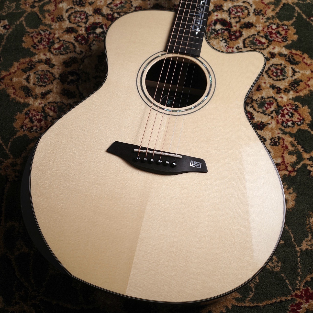 新品Furch (フォルヒ) MOROHA UK Signature Model FG-02