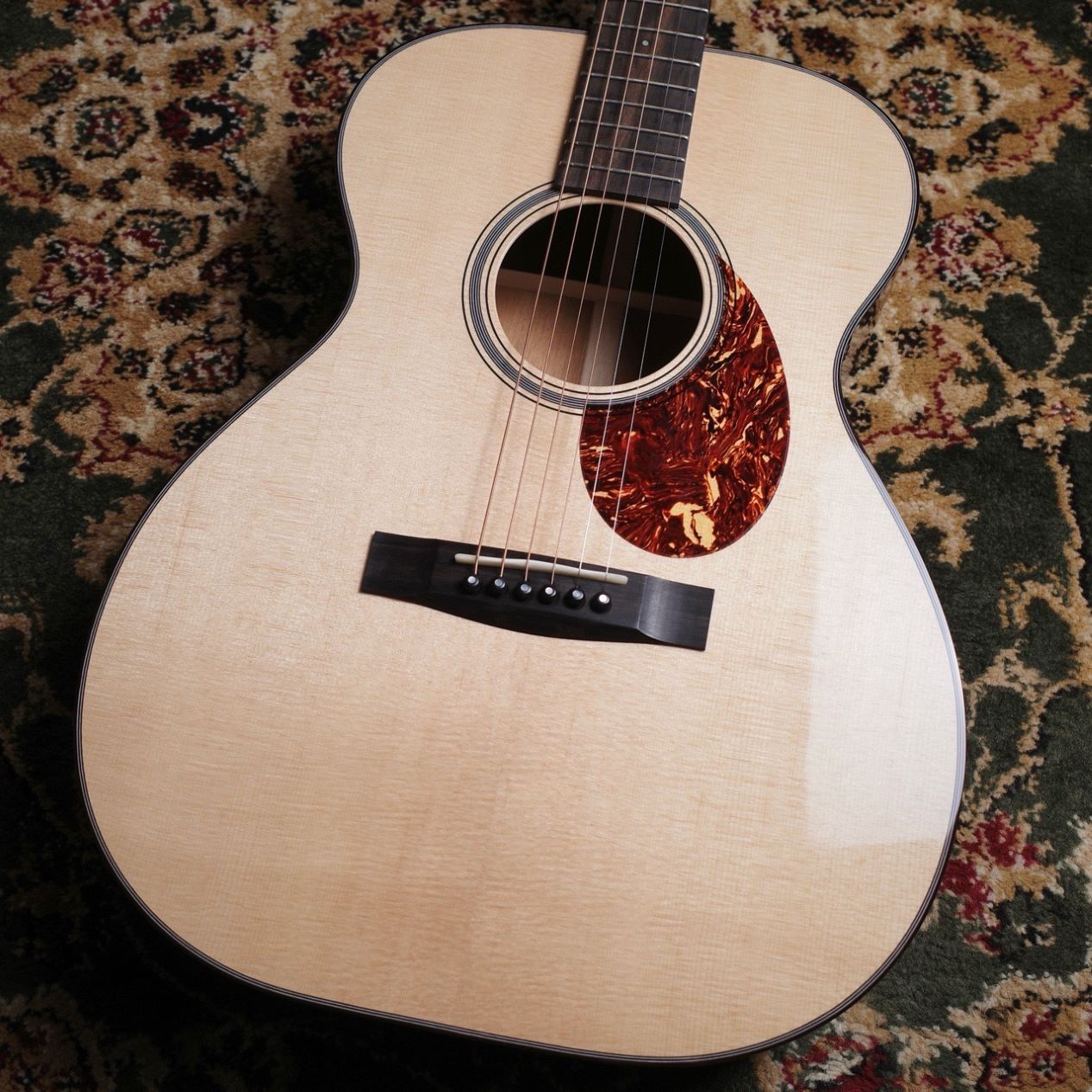 新品HUSS&DALTON TOM-M Mahogany Standard