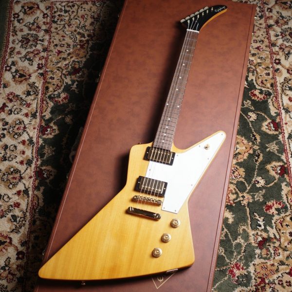 Epiphone 1958 Korina Explorer Aged Natural 【Inspired by Gibson Custom・USED】<br />
<br />
<br />
¥121,000 