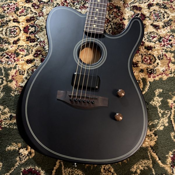 【アウトレット】<br />
Fender Acoustasonic Standard Telecaster Black【チョイキズ品】<br />
<br />
￥99,500 