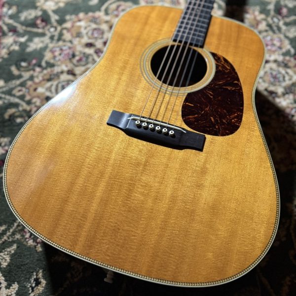 Martin HD28V <br />
<br />
¥328,000 