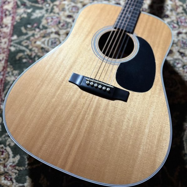 Martin D-28【USED】<br />
<br />
¥328,000 