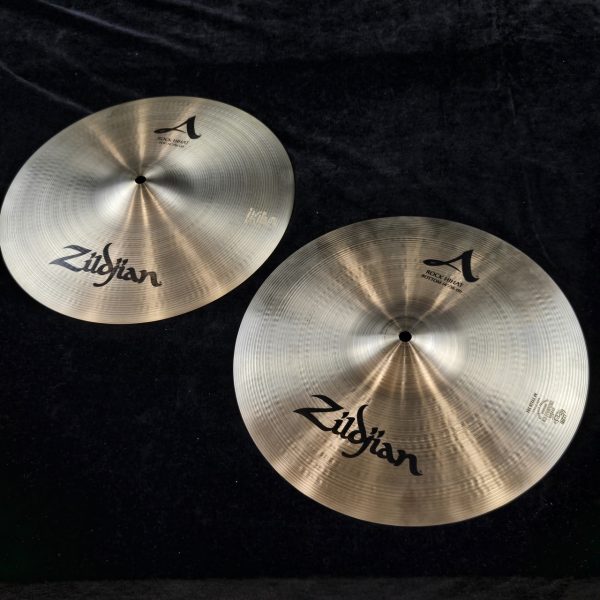 Zildjian Rock Hihat 14” - ハイハットペア【現物画像】【Top:1305g、Bottom:1458g】<br />
<br />
¥25,000 