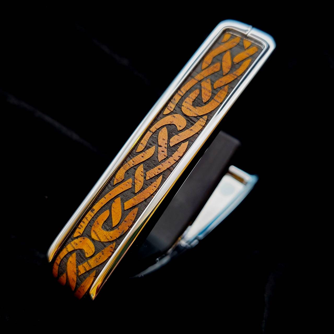 thalia CH-HAWAIIAN KOA CELTICNOT