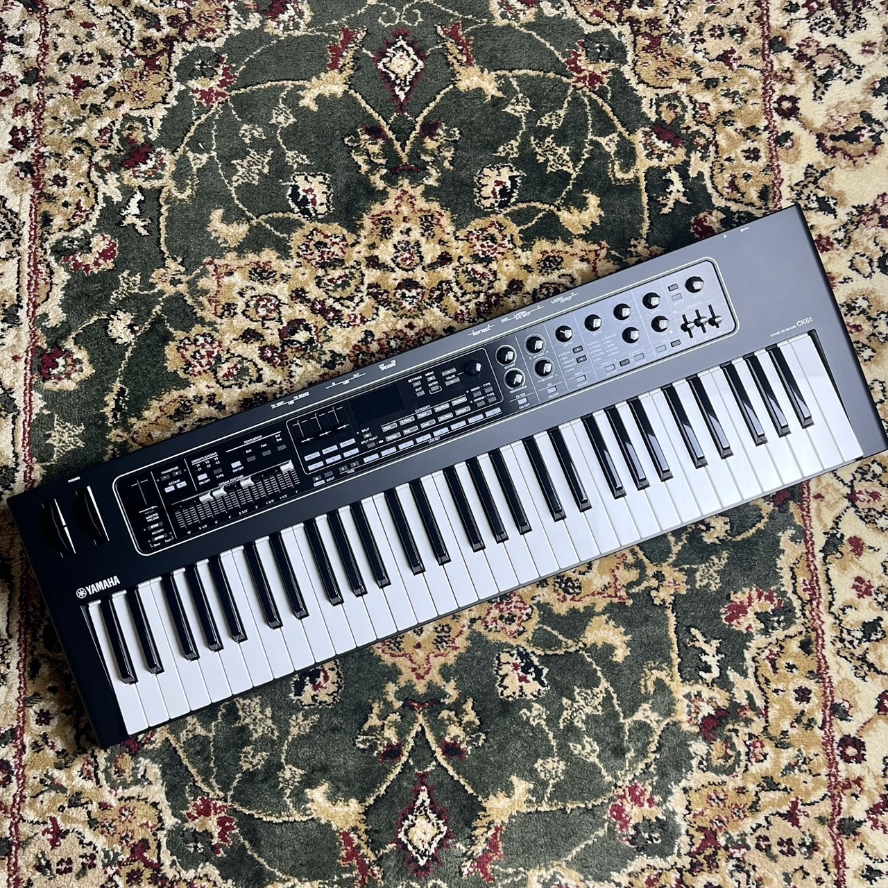 みなさん、こんにちは。シンセ担当の村上です！本日はシンセサイザーの特価品や即納品が可能な商品のご紹介をさせていただきます！クリスマスシーズンに入り、お子様へのプレゼントやご自身用で探されている方は是非ご参考ください！ CONTENTSYAMAHA CK61Roland JUNO-D6Nord Pia […]