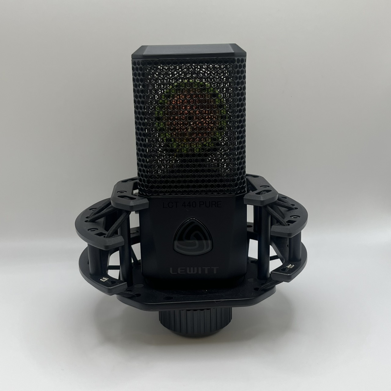LEWITTLCT440PURE