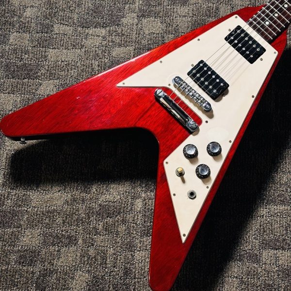 Gibson フライングV　【≒3.25kg】<br />
<br />
¥178,000 