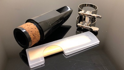 当店マウスピースコーナーの特徴 選定の際はご自分で普段お使いの楽器をお持ち頂くとより比較しやすくおすすめです。試奏室のご予約も承っておりますので、お気軽にお問合せください。 ※在庫状況は随時変わりますので、ご指定の品番を試奏ご希望の場合は事前にご連絡いただくことをおすすめします。 『最近の音程が合わ [&hellip;]