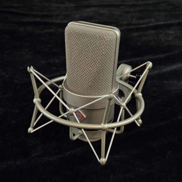 NEUMANN TLM103 Studio Set - コンデンサーマイク【現物画像】<br />
<br />
¥139,000 