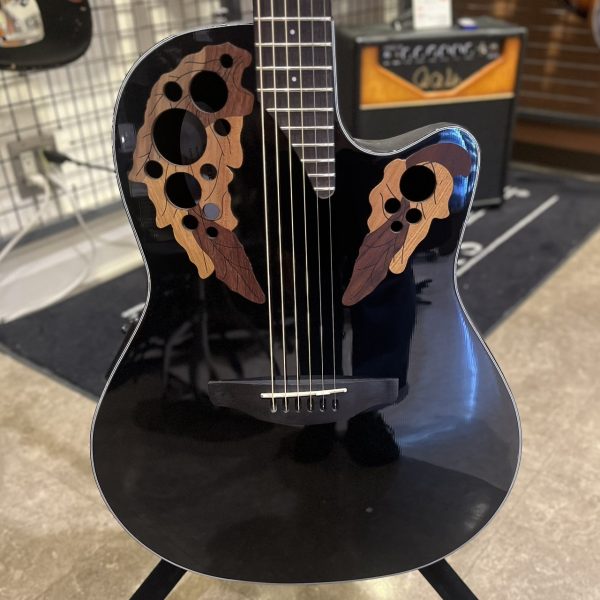 Ovation 【USED】CE44-5-G-BLK/現物写真<br />
<br />
¥64,200 