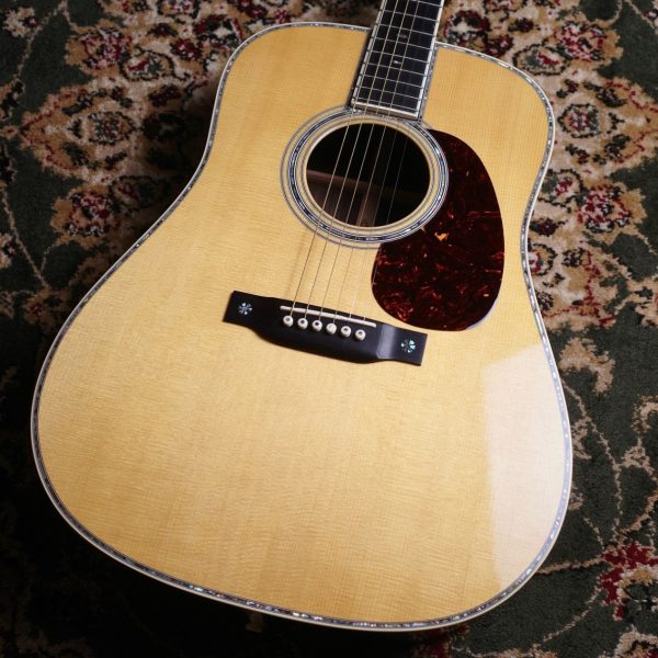 Martin D-42 Standard 【USED】 2018年製<br />
<br />
¥660,000 