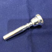 トランペットマウスピースの選び方と当店ラインナップ