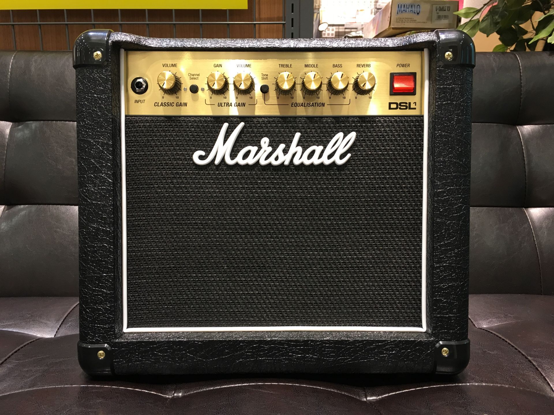 Marshall】 DSL1C 真空管1Wコンボアンプ入荷!|島村楽器 プレ葉 Marshall】 DSL1C 真空管1Wコンボアンプ入荷!|島村楽器 プレ葉