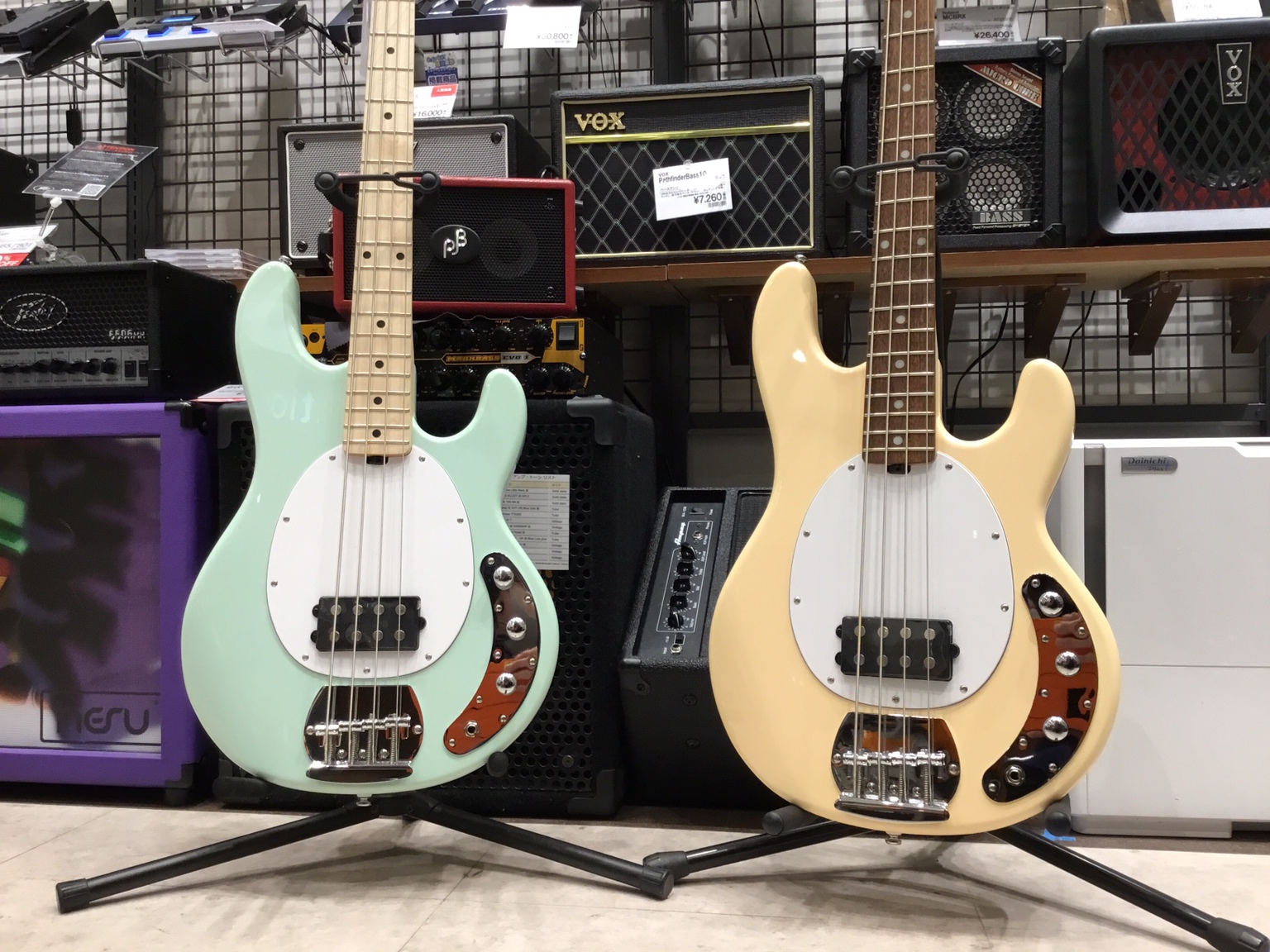 【ベース】STERLING by Musicman / STINGRAY RAY4 2本入荷しました！