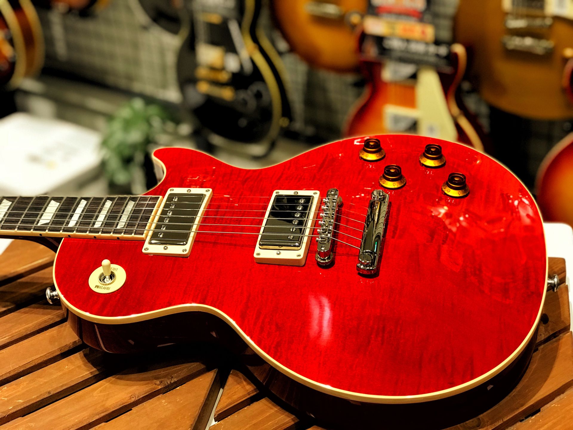 エレキギター Les Paul Traditional 19入荷致しました イオンモール浜松市野店 店舗情報 島村楽器 エレキギター Les Paul Traditional 19入荷致しました イオンモール浜松市野店 店舗情報 島村楽器