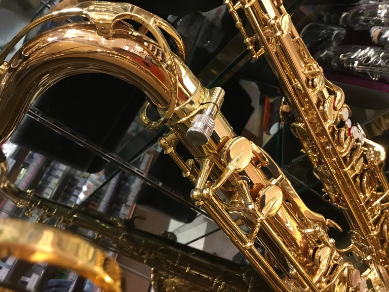 最も完璧な YANAGISAWA SELMER SAXOPHONE PINKGOLD PLATEサックス ネック止めネジ NECK