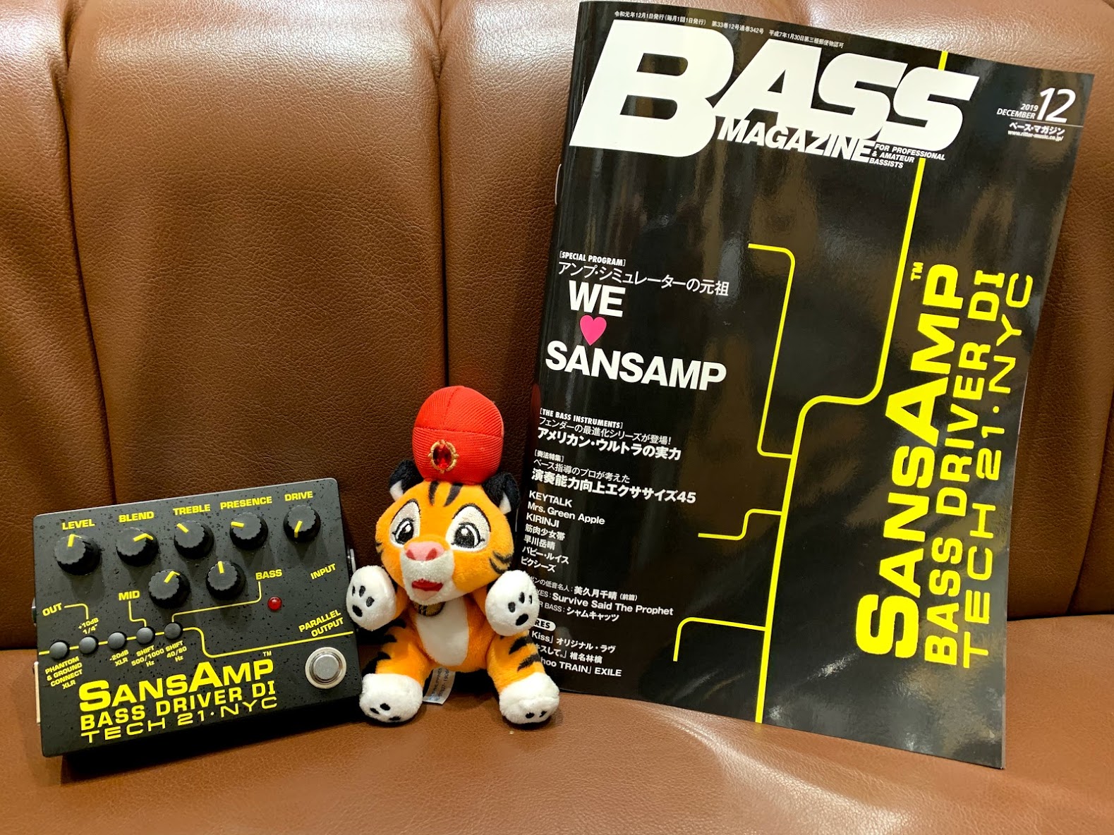 *BASS MAGAZINE こんにちは！浜松市野店の久保です！ 今回の[!!BASS MAGAZINE!!]の表紙はテック21サンズアンプ・ベース・ドライバーDIになっており浜松市野店にもテック21のコンパクトエフェクターがあるので今回一緒に写真を撮ってみました！ |*メーカー|*楽譜名|*価格( […]