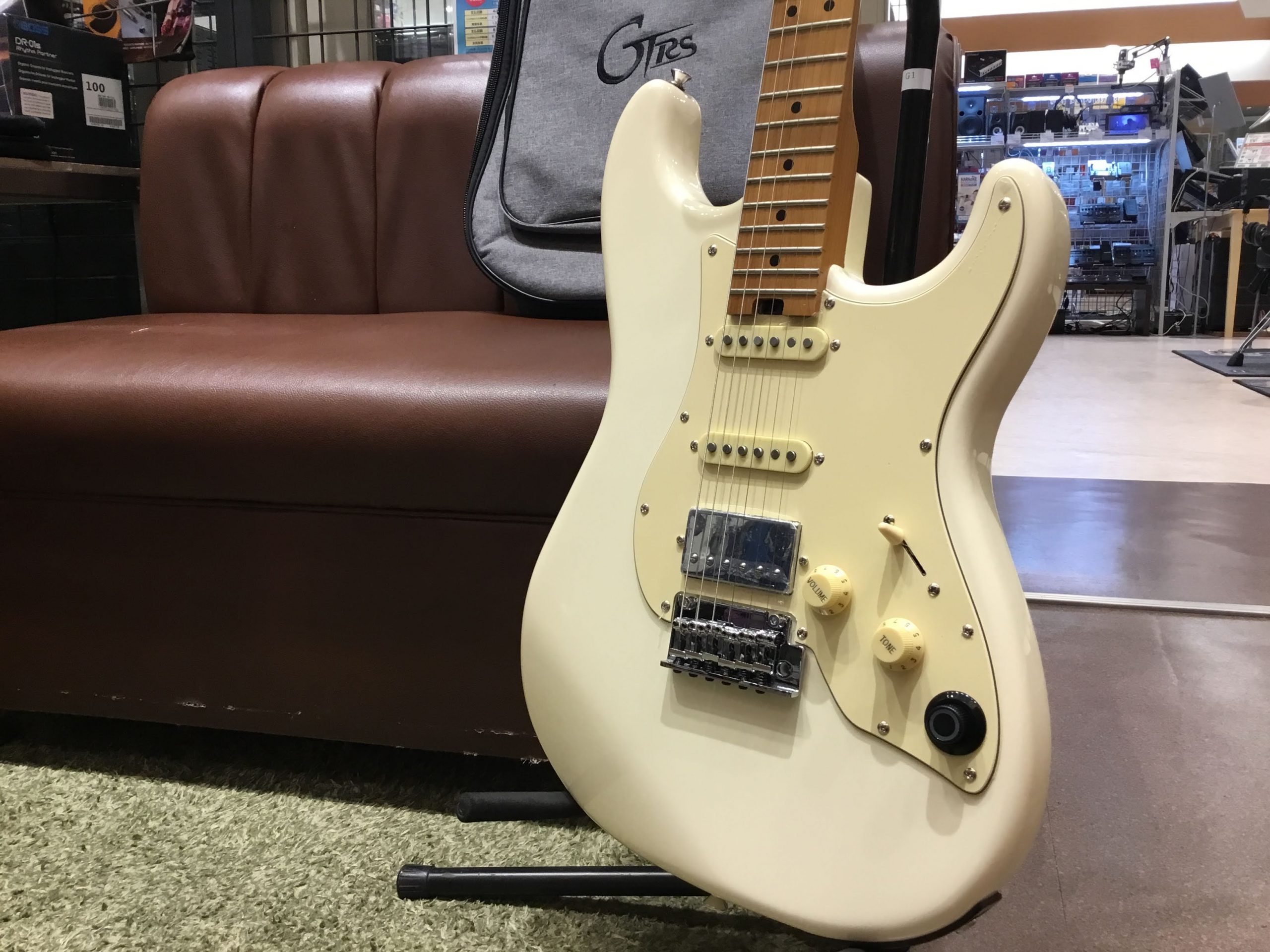 次世代ギターMOOER / GTRS S801入荷！
