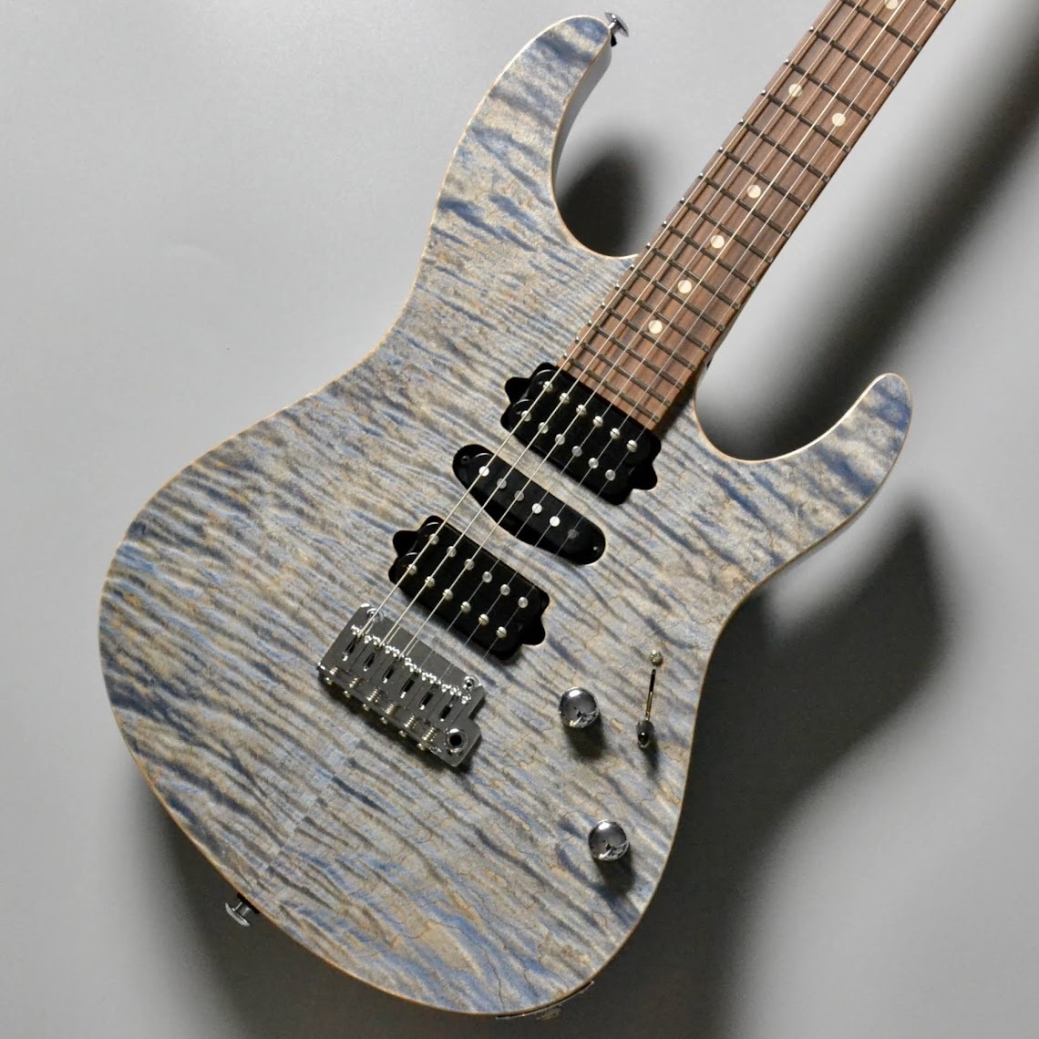 Suhr Guitars Modern Plus HSH　Trans Blue Denim / Roasted Maple