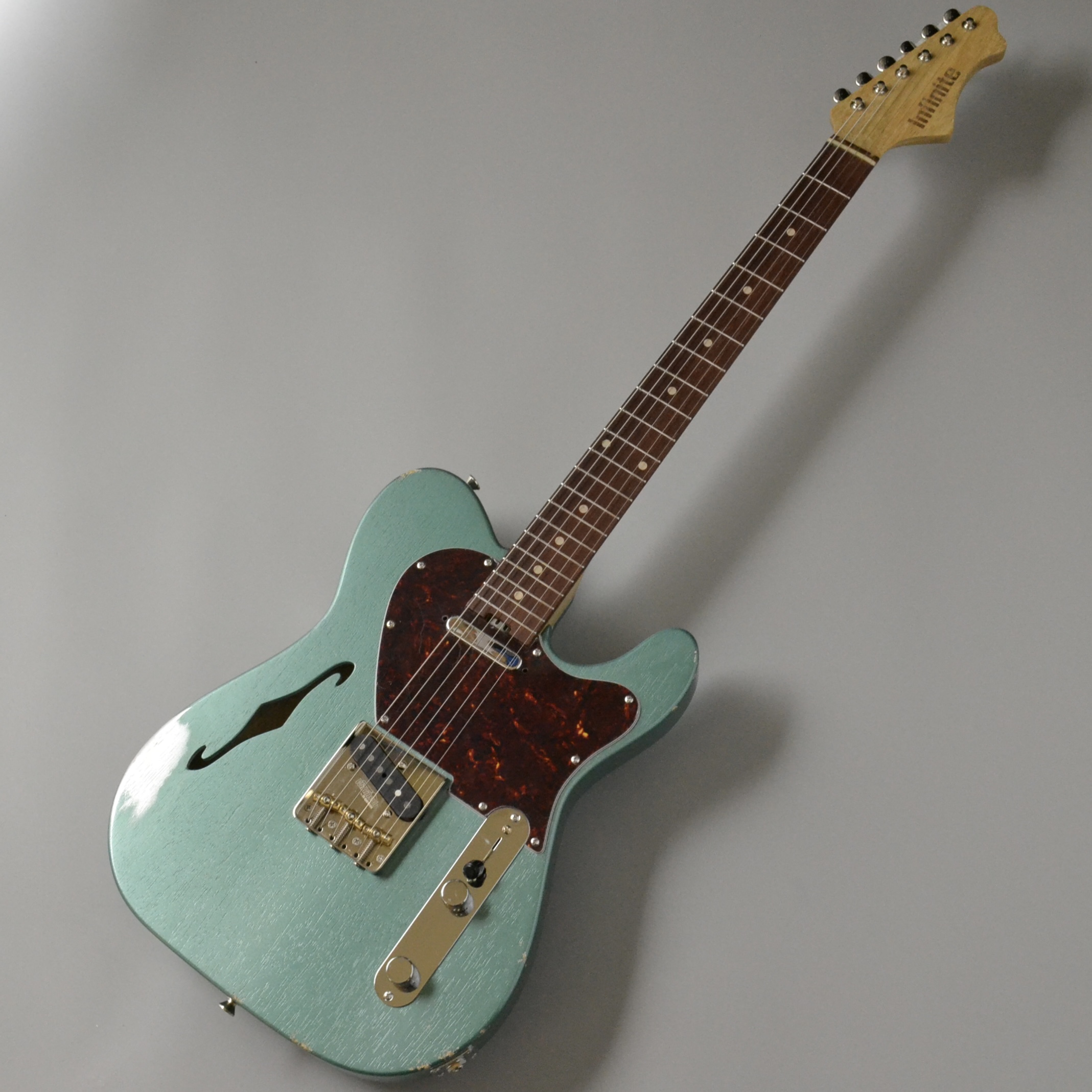 エレキギター/カスタムオーダーInfinite Trad Fullsize T. Hollow Korina & Jacaranda / Pelham Blue w Mid Aged