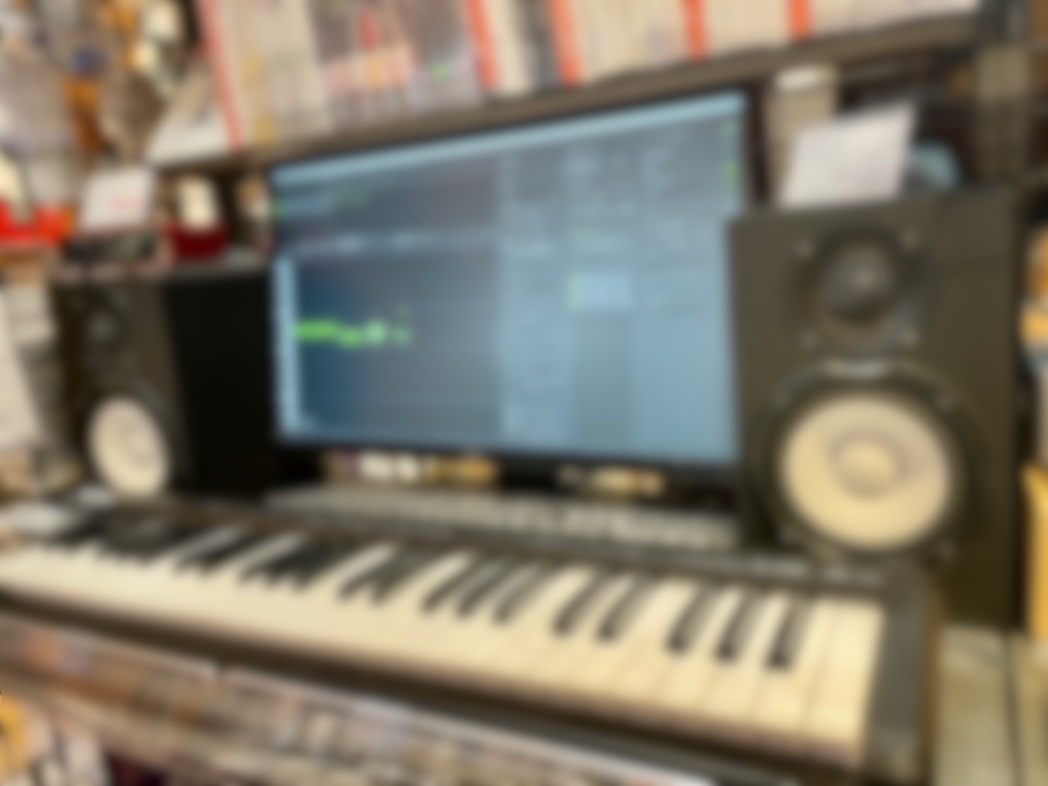CONTENTSMIDIキーボードとはおすすめ商品お問い合わせMIDIキーボードとは 各種DAWソフトや音源ソフトにて鍵盤を使った操作をするためのコントローラーで演奏をリアルタイムに打ち込んだりさっとコードやキーを確認したり等々DTMにおいてなくてはならないと言っても過言ではありません。 そんなMI […]