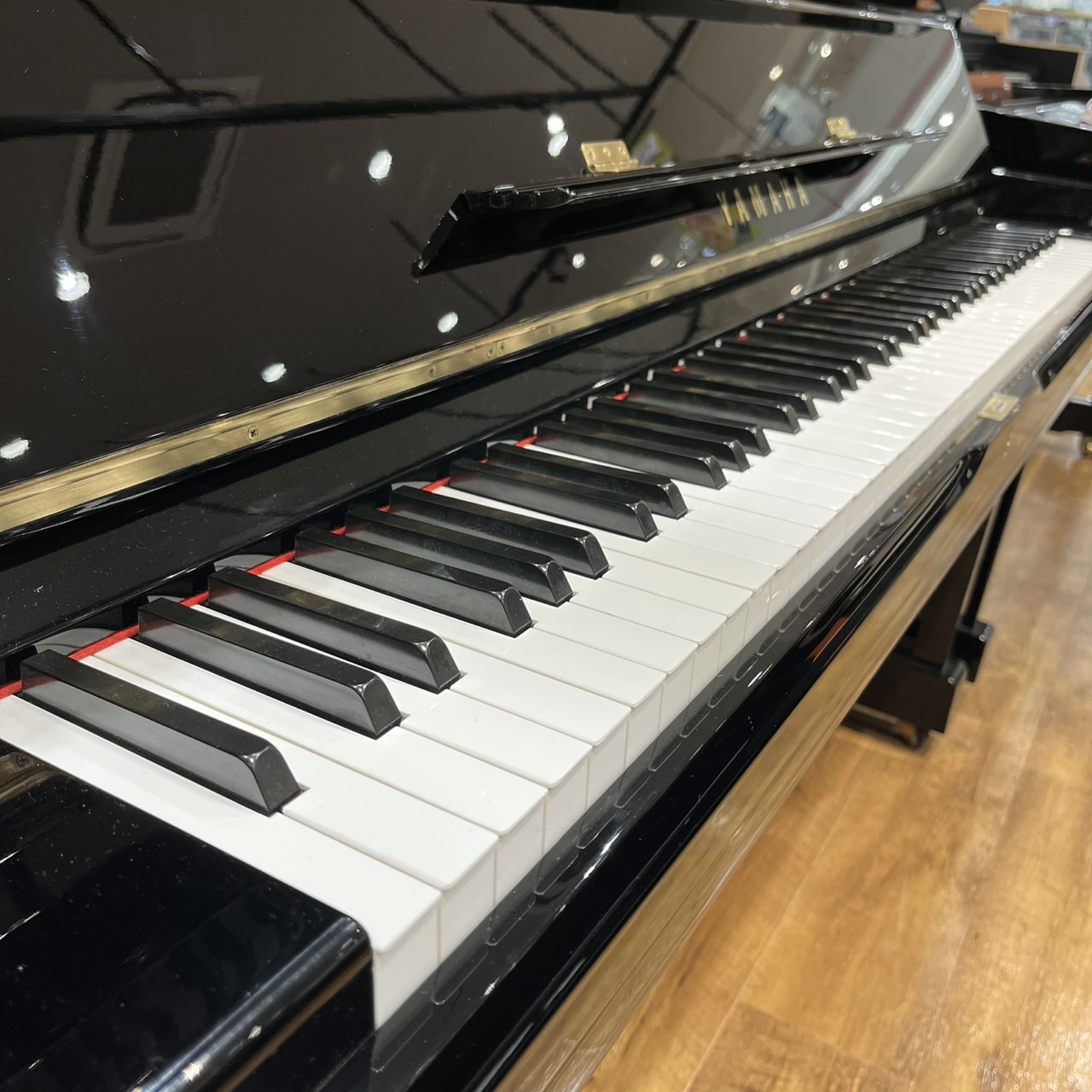CONTENTSYAMAHA 中古UX1商品詳細スタッフおすすめポイント♪羽生店スタッフがピアノ選びをお手伝いいたします！ピアノの関連記事はこちらYAMAHA 中古UX1 商品詳細 スタッフおすすめポイント♪ こちらは「コスパよく音が良いピアノが欲しい」「ヤマハの鳴りが良いピアノを手に入れたい」方に […]