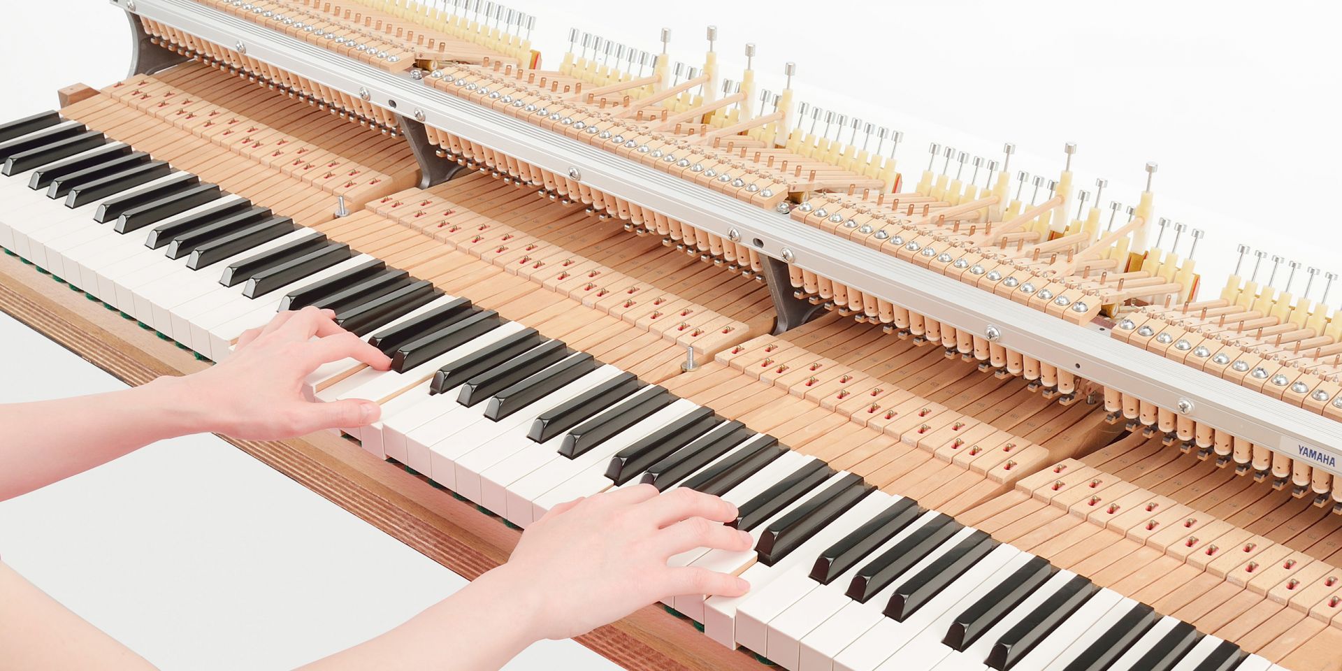 *電子ピアノ選びで最も大切な鍵盤タッチ・サウンド・表現力が最高ランクの機種をご紹介 電子ピアノ選びのポイントは、大きく分けて[!!鍵盤タッチ・ピアノサウンド・表現力!!]の3つです。 各メーカーごとにそれぞれ魅力がありますので、この機会にお客様に合ったベストな1台を選んでみてはいかがでしょうか！ * […]