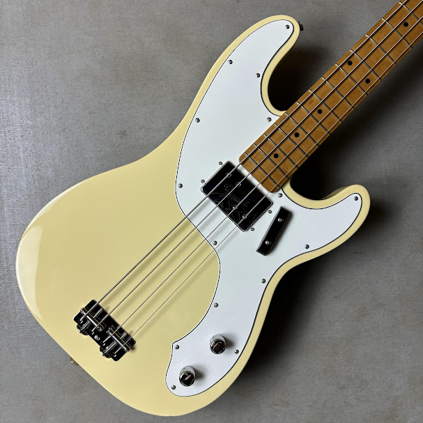 FenderVintera II '70s Telecaster Bass Vintage White