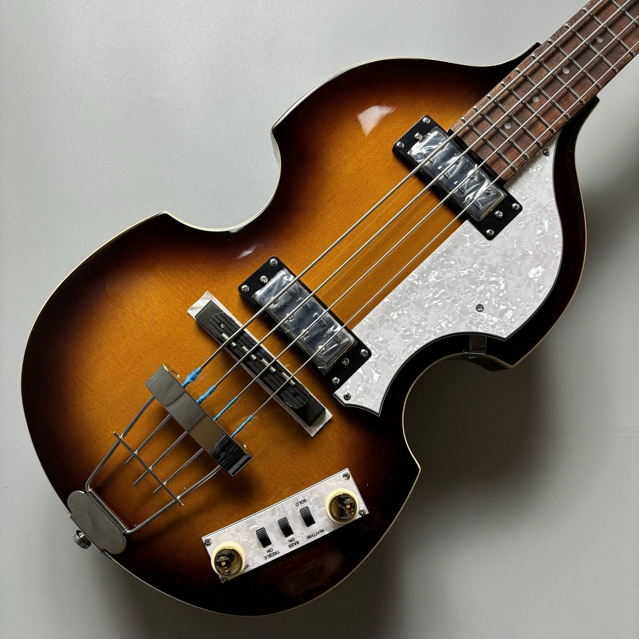 HofnerIGNITION BASS