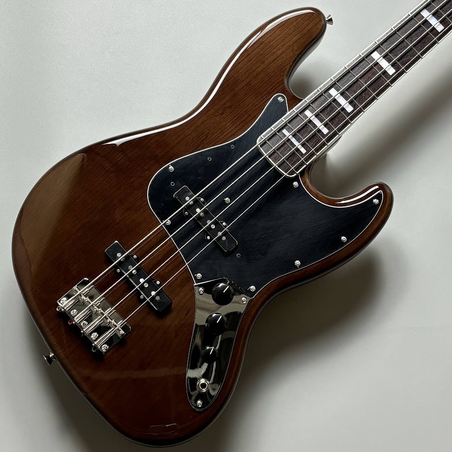 FenderFSR Collection Made in Japan Traditional 70s Jazz Bass