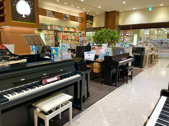 相模原市・町田市・八王子市・多摩市のお客様をはじめとして、多くのお客様にご来店いただいています。また、店頭の電子ピアノもYAMAHA・Roland・KAWAI・CASIOなど、豊富なラインナップを取り揃えております。みなさまのご来店、心よりお待ちしております！ CONTENTS電子ピアノ相談会開催中 [&hellip;]