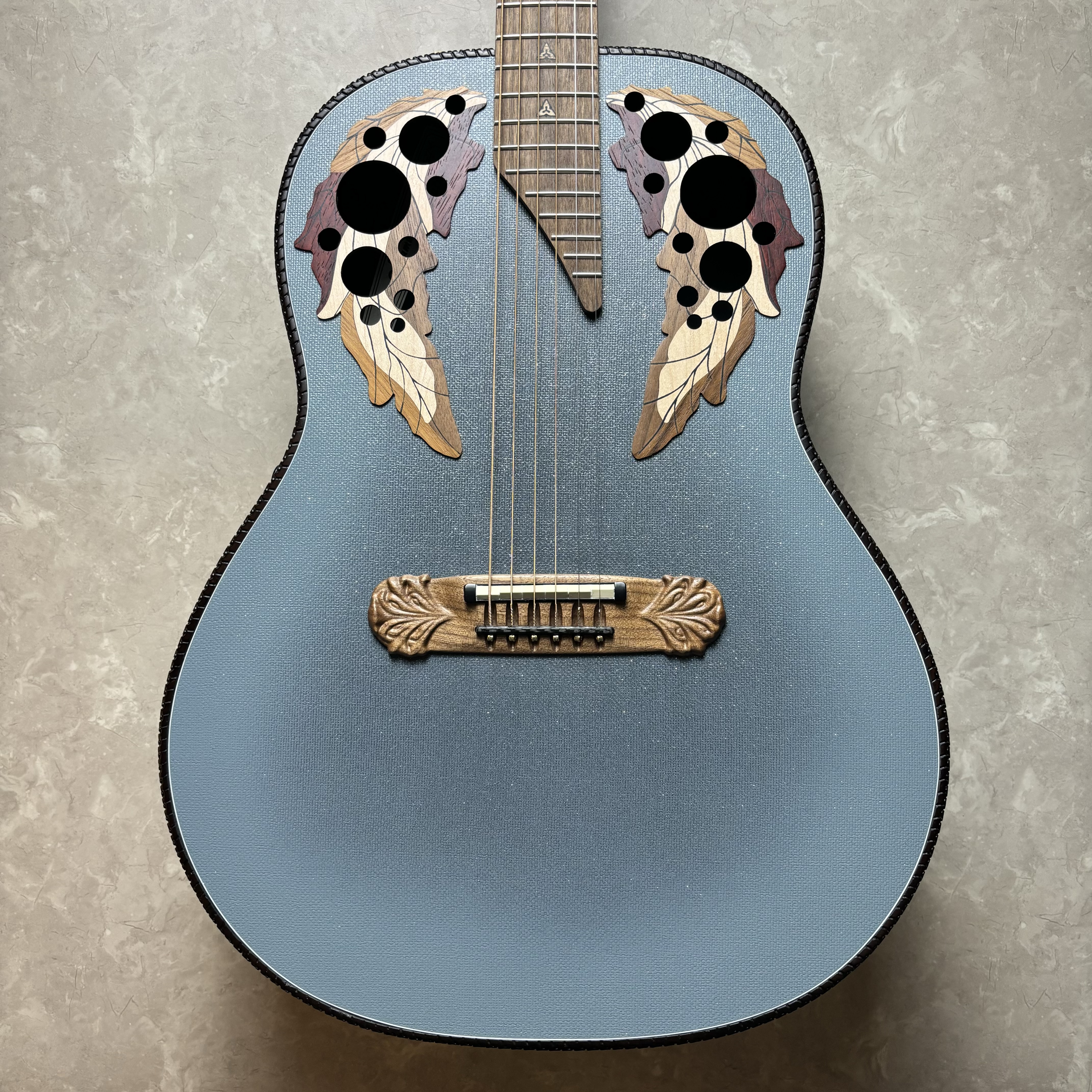 エレアコギターADAMAS 1687GT-8