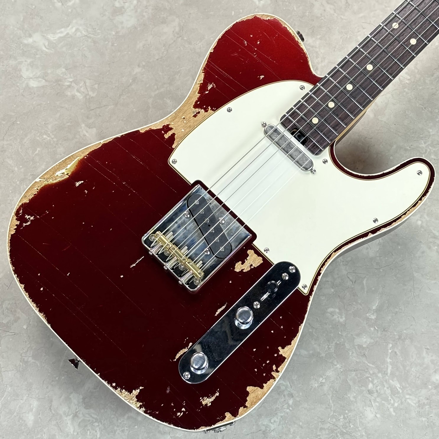 HISTORYHTL-Premium Aged Multi-Layerd Dark Candy Apple Red on White