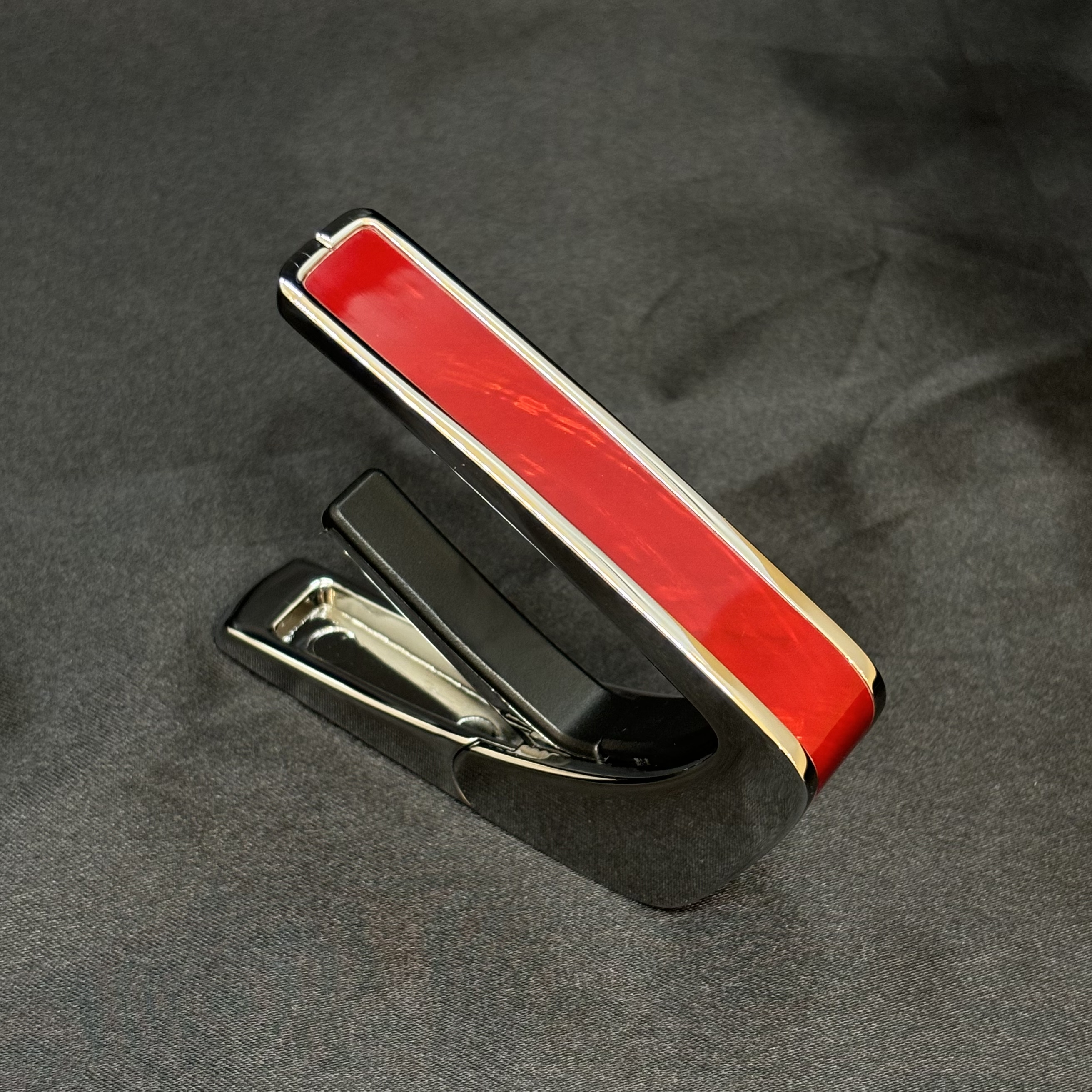 カポタストCH-RED ANGEL WING