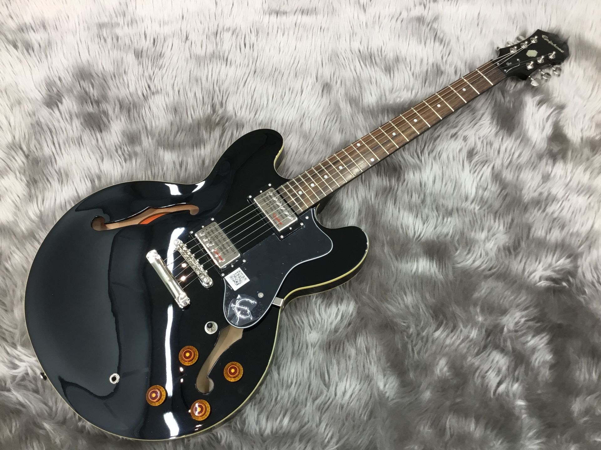 [エレキギター]Epiphone/Dot Ebony 入荷しました！