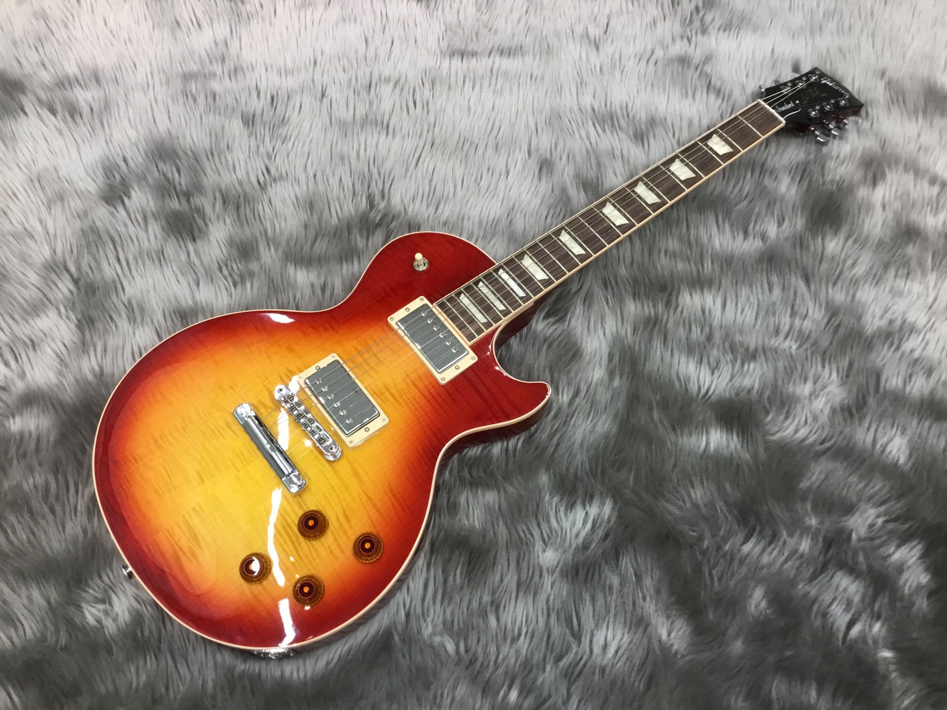 [エレキギター]Gibson / LP Standard 2018 HS入荷しました！