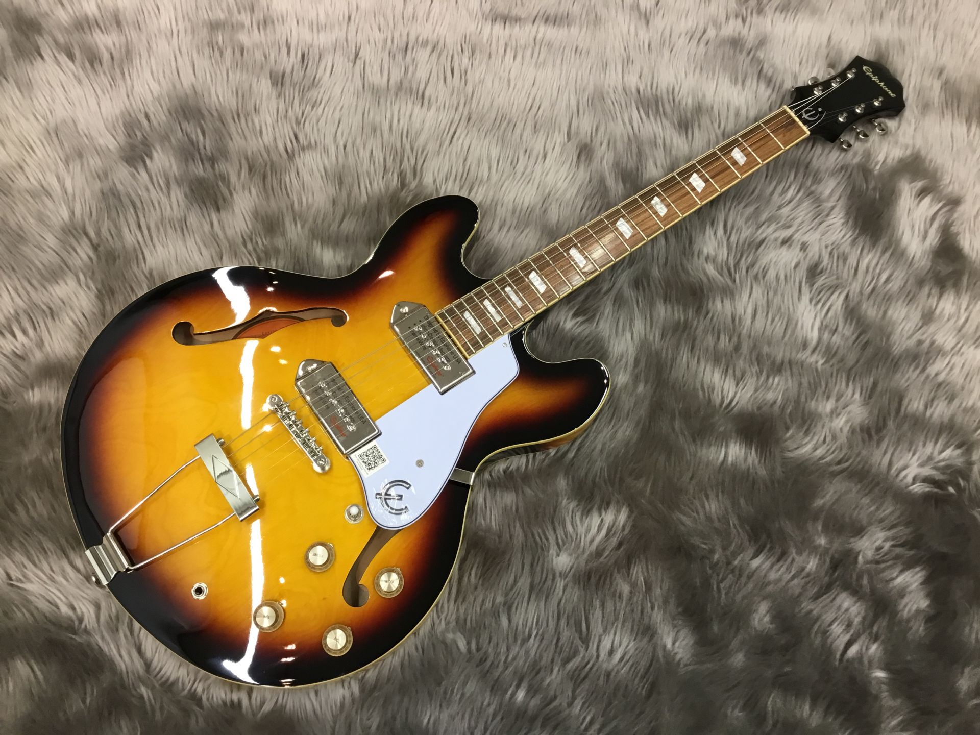 [エレキギター]Epiphone/Casino入荷しました！