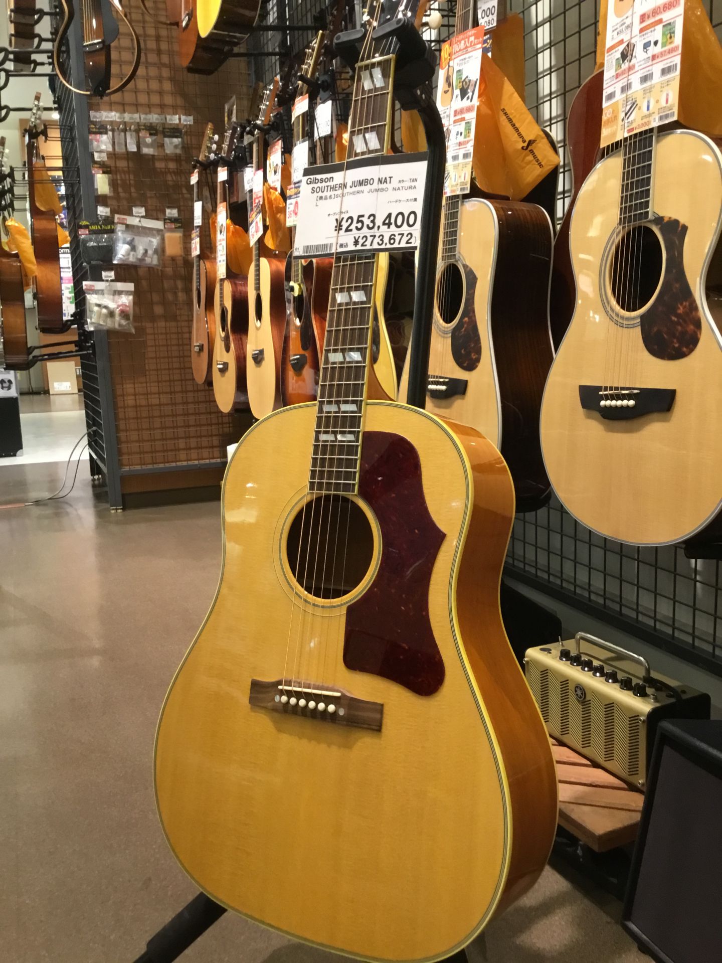 [アコースティックギター]Gibson/SOUTHERN JUMBO NAT入荷しました！